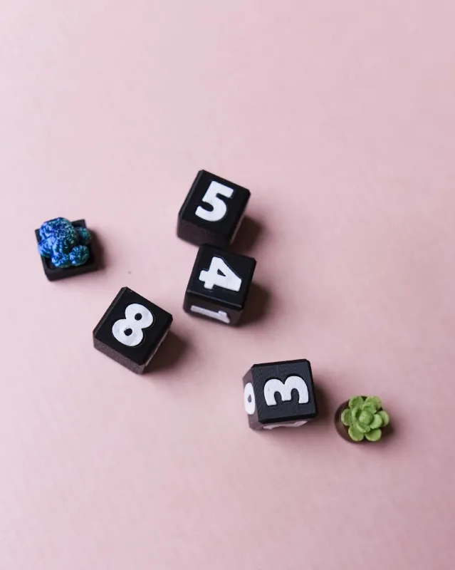 Mini knižnica s počítadlom prečítaných kníh