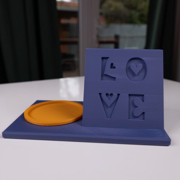 stojan na kinlde knihu