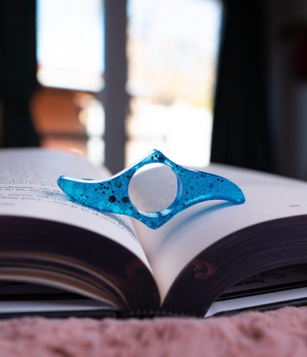 book holder, epoxid, modra