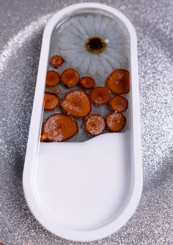 tanierik biely dekoracia epoxid živica