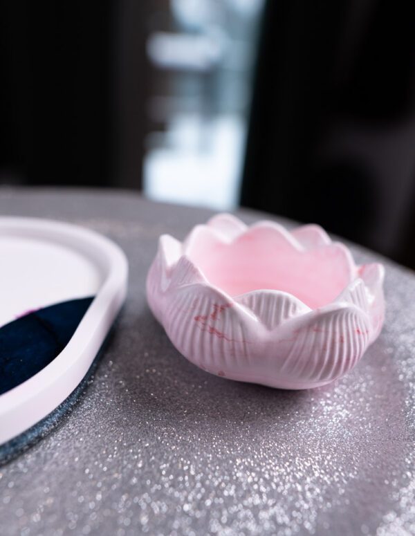 ✨ Sada – tanierik a svietnik