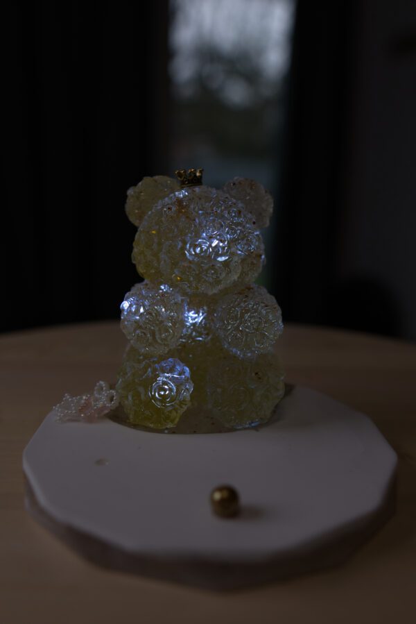 Svietiaci stojan na telefón