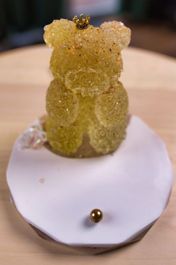 stojan telefon svietiaci darcek epoxid zivica