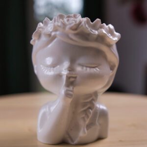 stojan sviecka dievcatko sadra