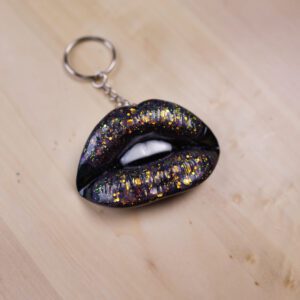 klucenka pusinka pusa pery zuby epoxid dekoracia zivica