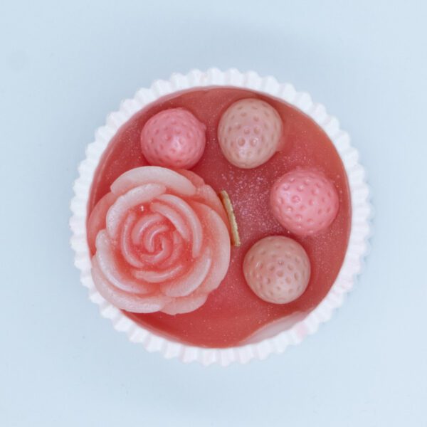 jahody kvet sviečka