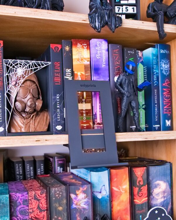 knizny display knihovnicka books 3D tlac
